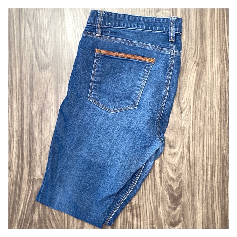 LOFT Modern skinny jean with leather details 10